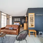 Coronell D'en Apartamento