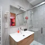 Coronell D'en Apartamento