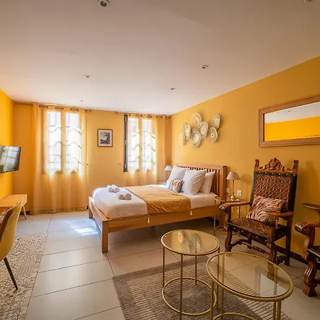 Guest house Coronell D'en *