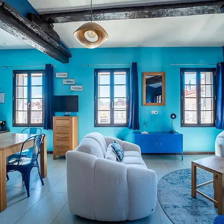 Coronell D'en 公寓 *