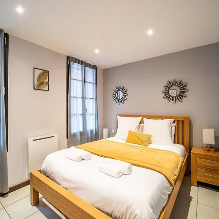 Coronell D'en 公寓