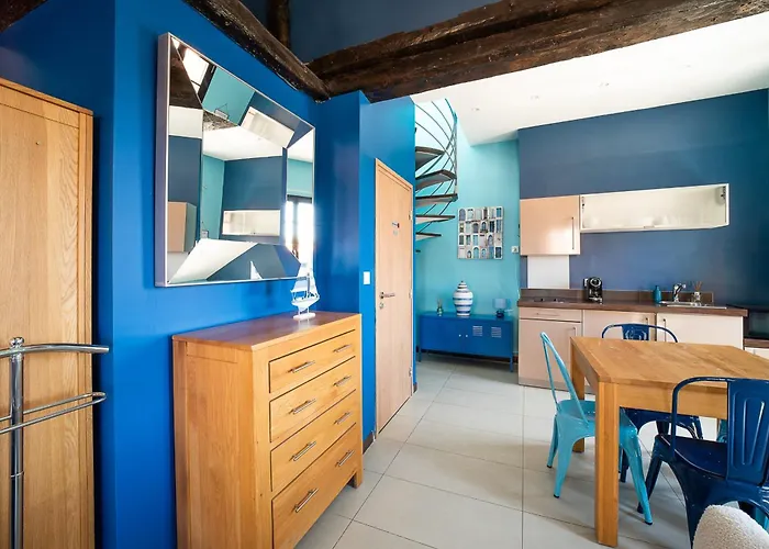 Coronell D'en Apartment