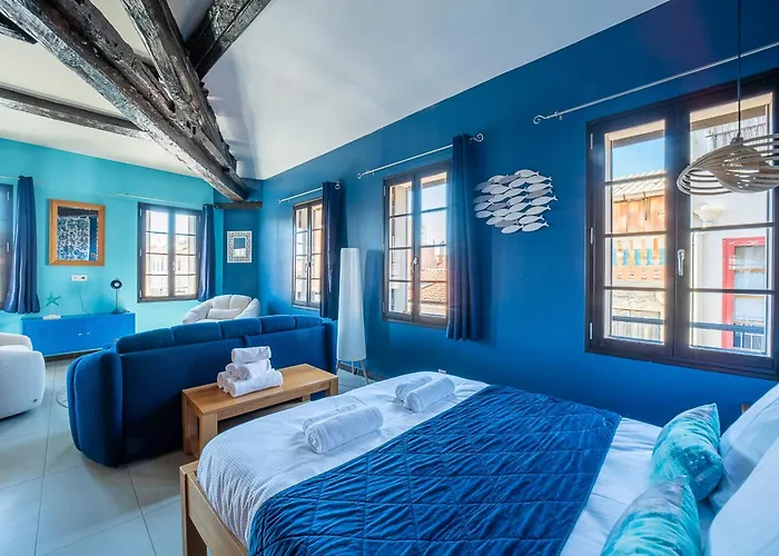 Coronell D'en Apartment